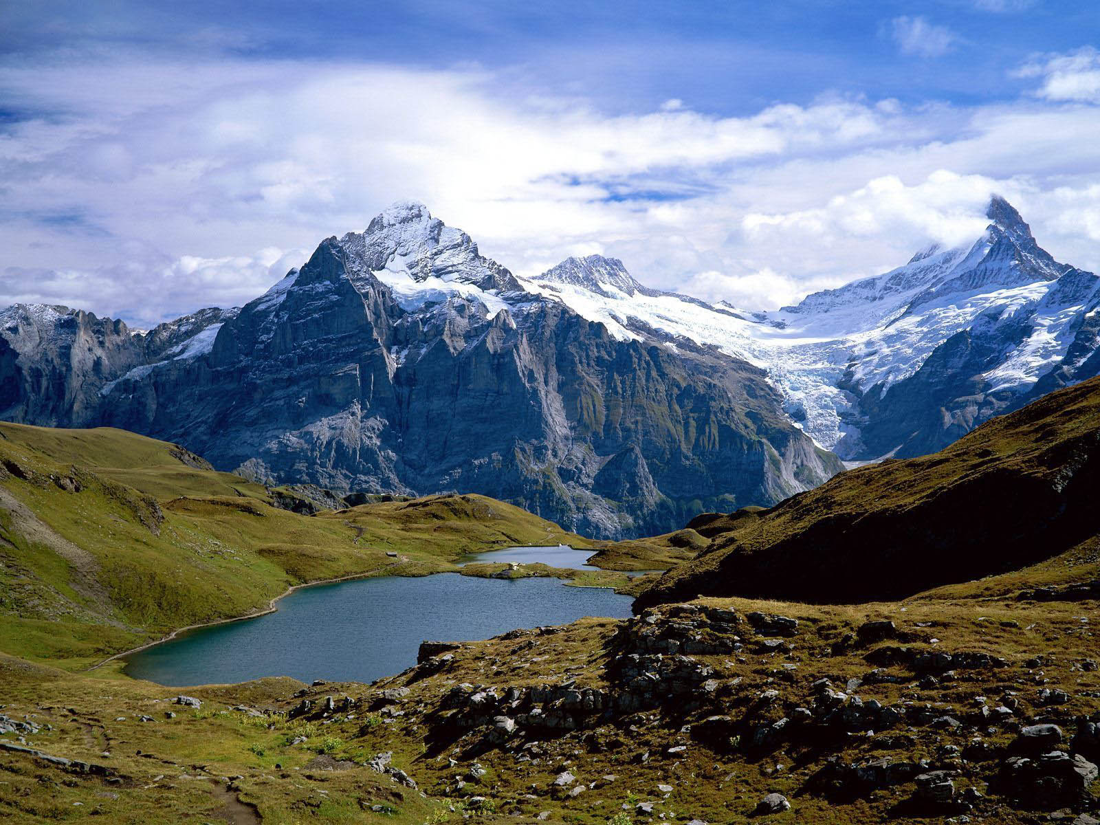 Gunung Bersalju - Bachalpsee - HD Wallpaper 