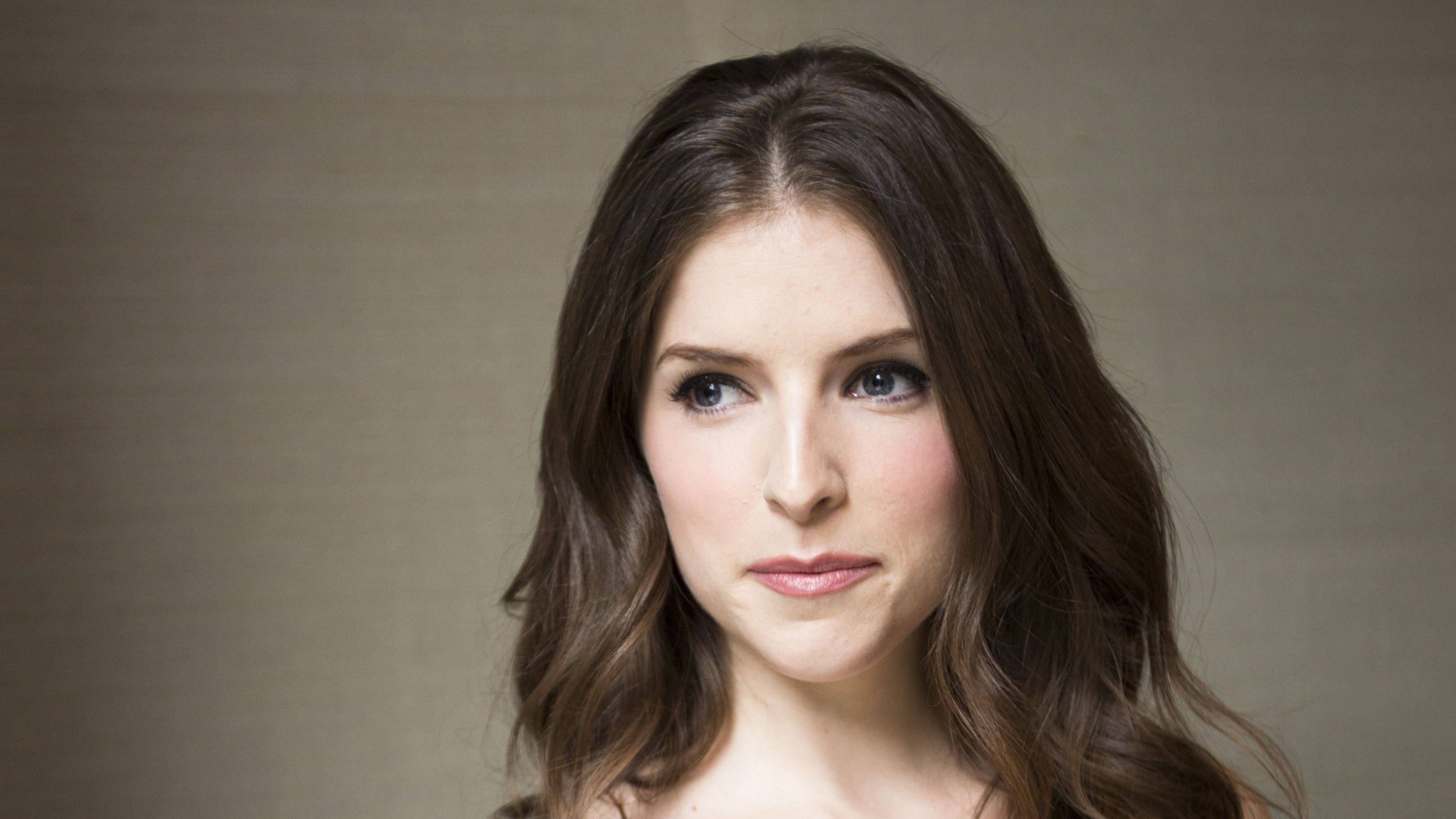 Ultra Anna Kendrick 4k - HD Wallpaper 