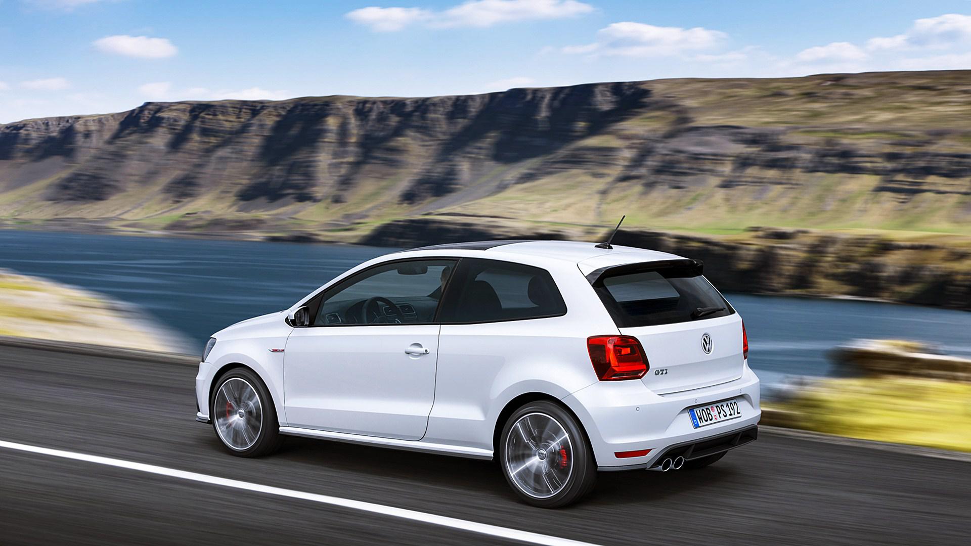 Volkswagen Polo Wallpapers - Volkswagen Polo Sport White - HD Wallpaper 