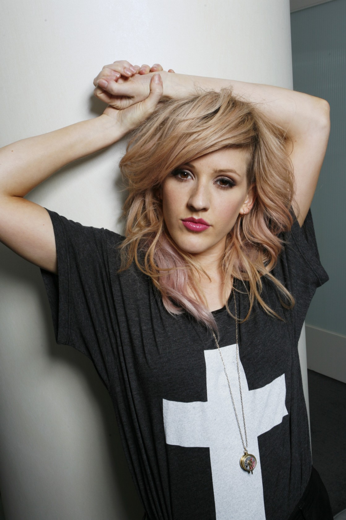 Ellie Goulding Wallpaper Iphone - HD Wallpaper 