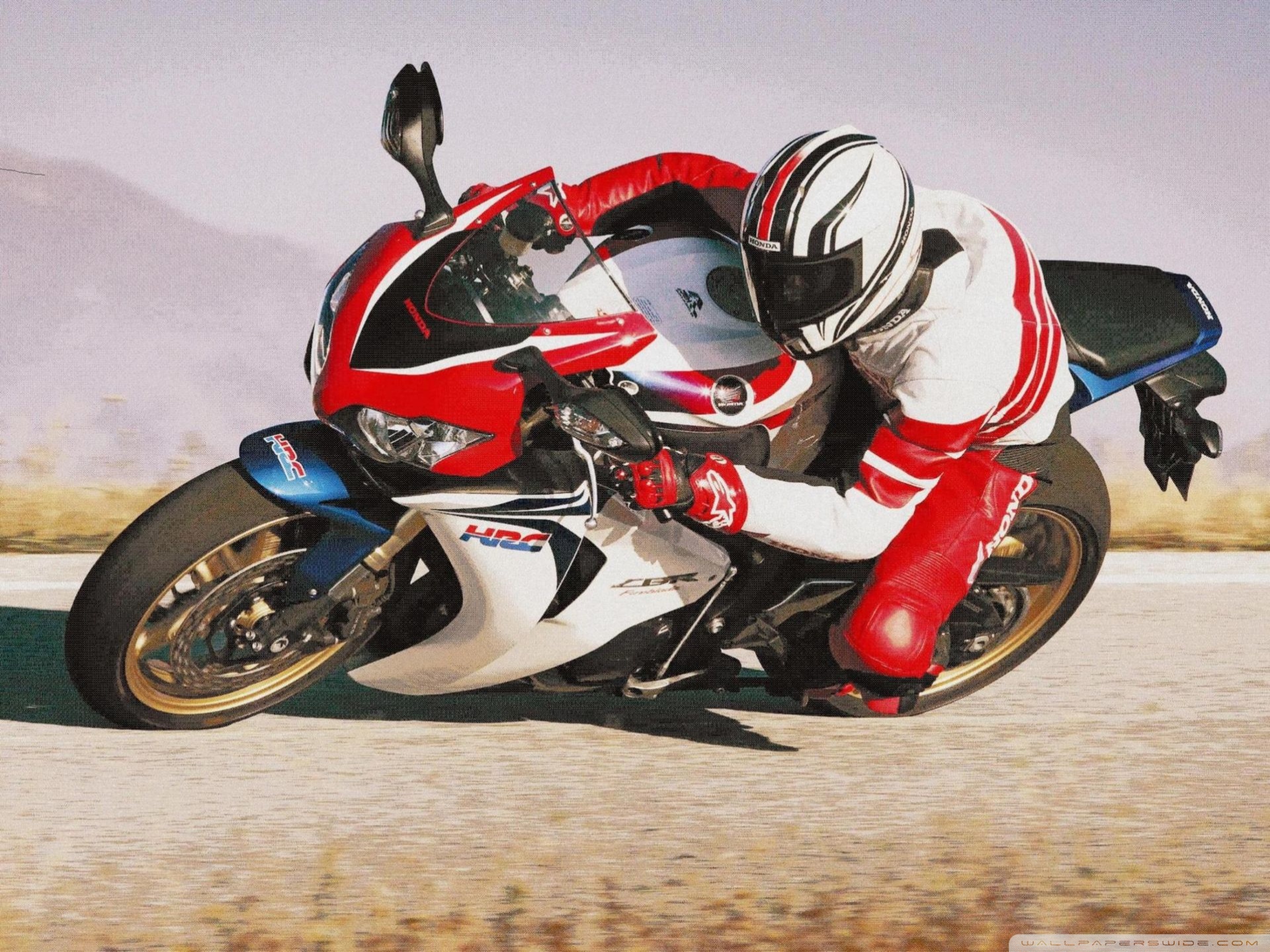 Honda Cbr 1000 Rr 2010 - HD Wallpaper 