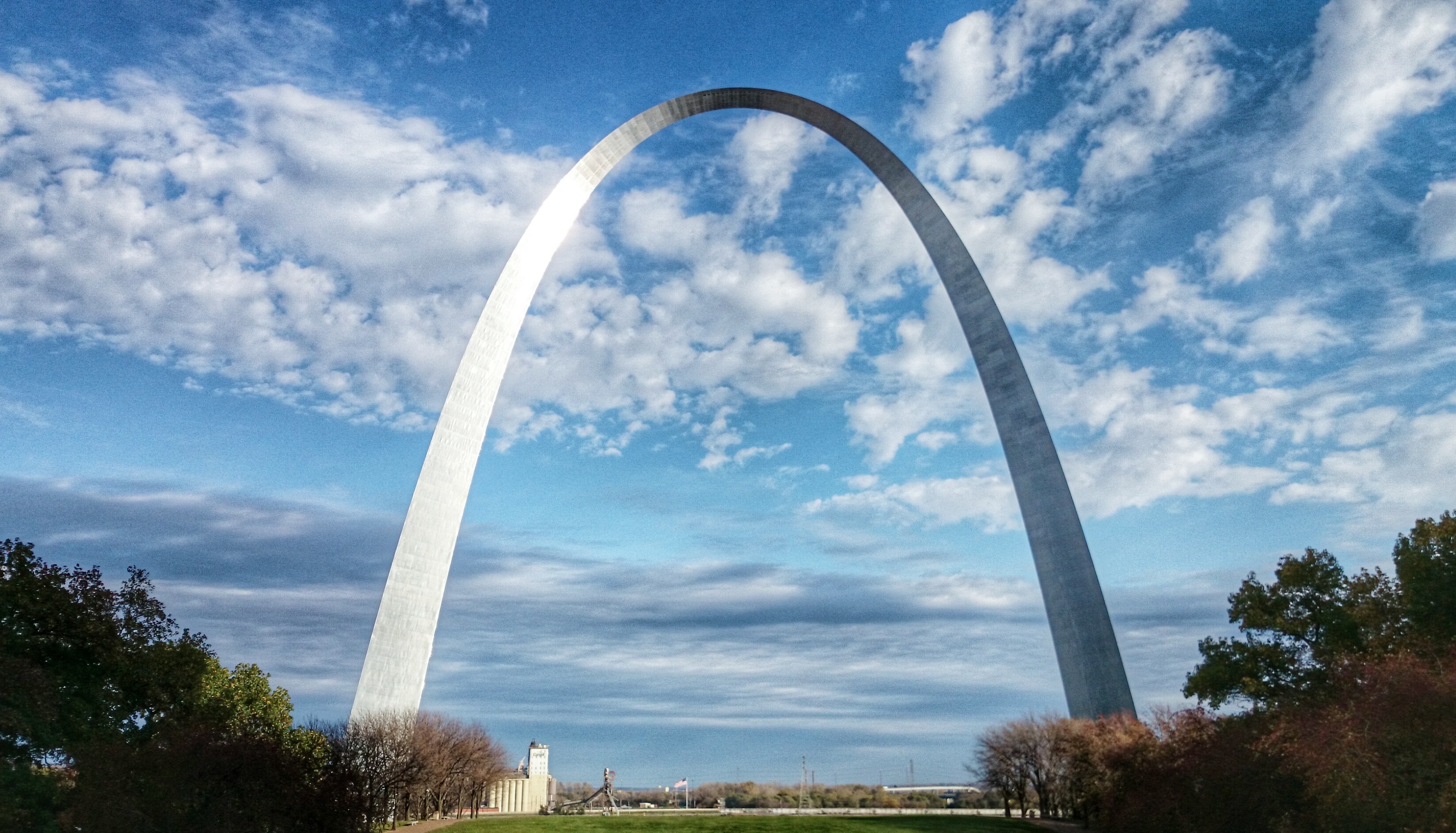St Louis Arch Background - HD Wallpaper 