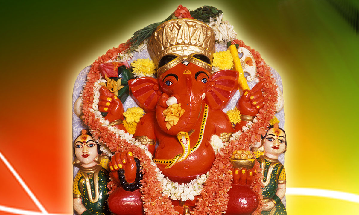 Siddhivinayak Ganpati Awesome Wallpaper In Hd - Ganpati Bappa Morya Siddhivinayak - HD Wallpaper 