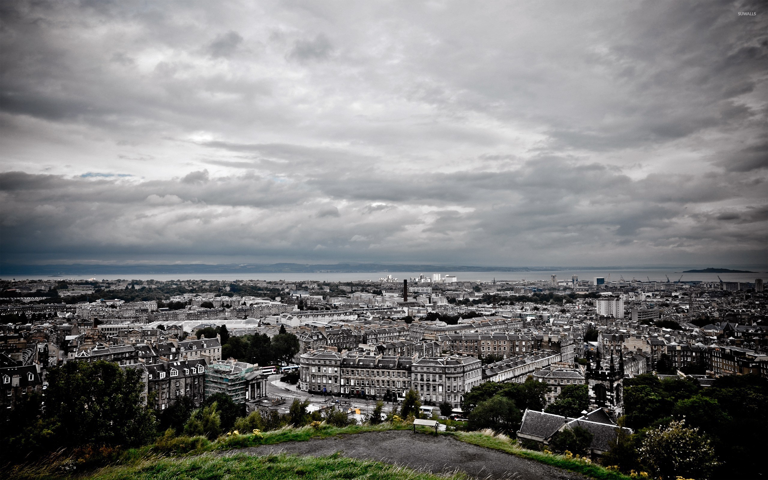 Calton Hill - HD Wallpaper 