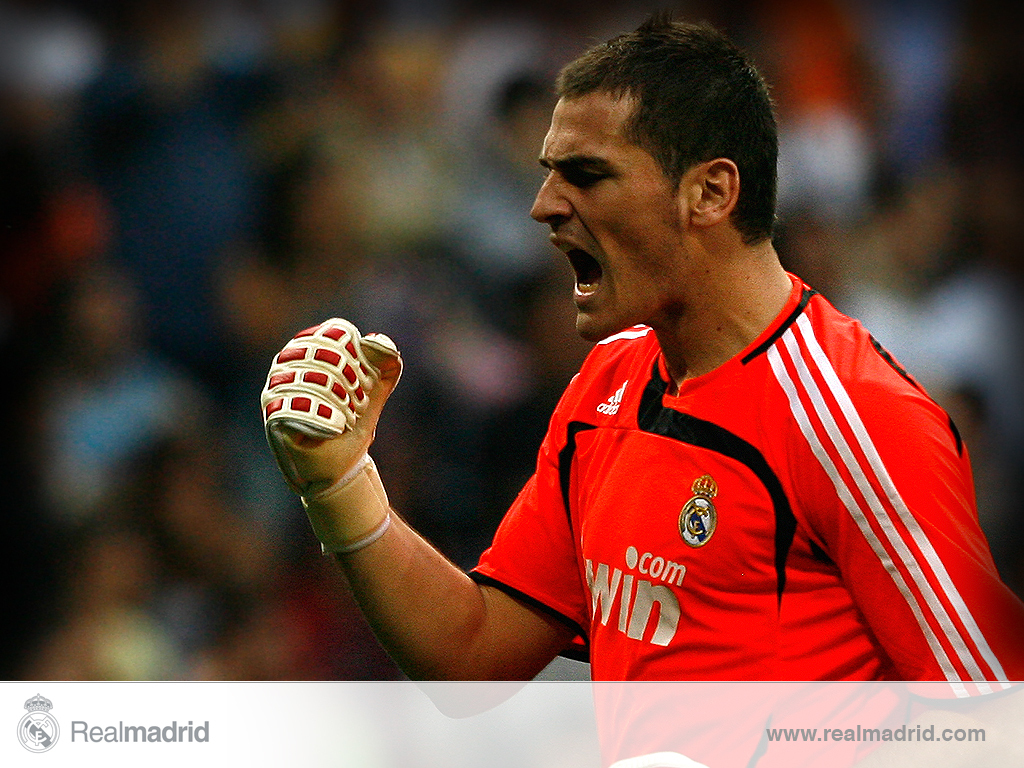 Iker Casillas - HD Wallpaper 