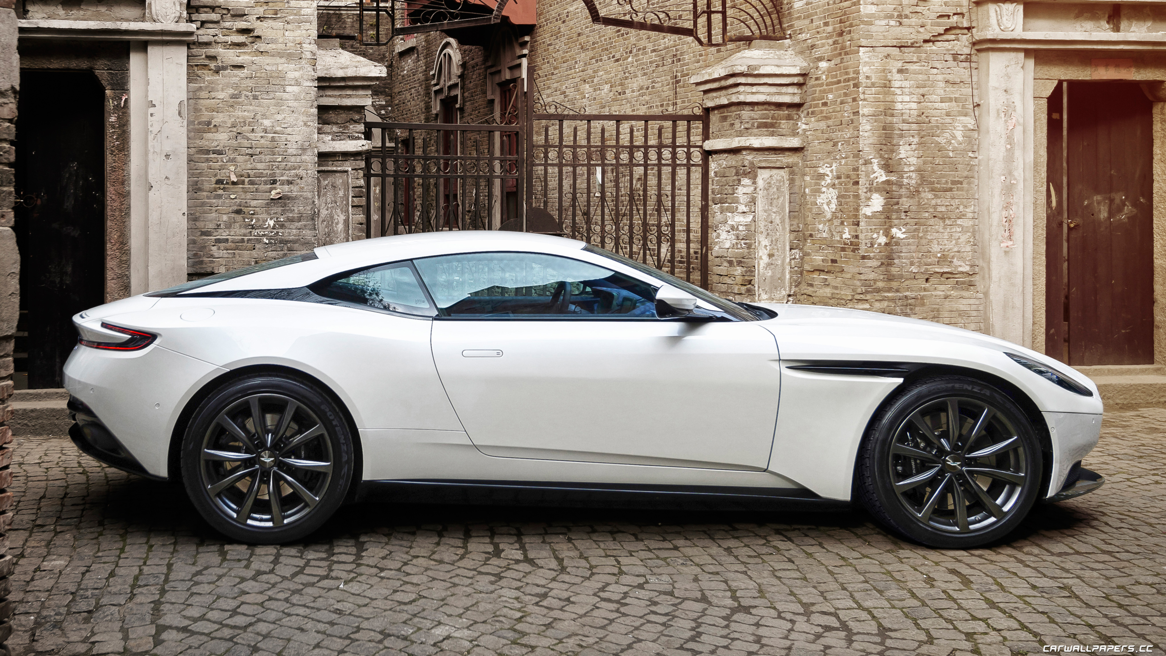 Aston Martin Db11 V8 3840x2160 Wallpaper Teahub Io