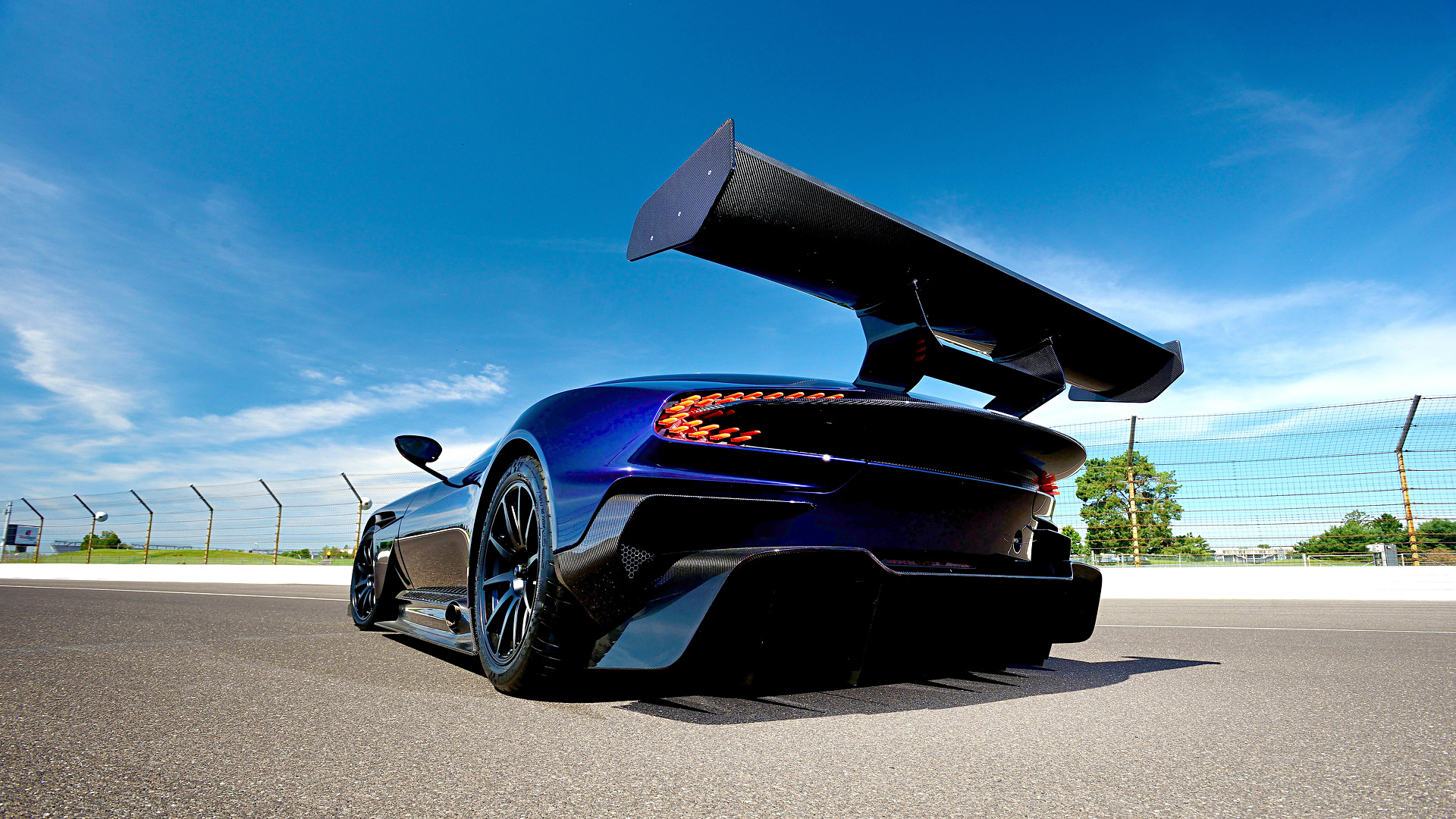 Hd Wallpapers Aston Martin Vulcan - HD Wallpaper 