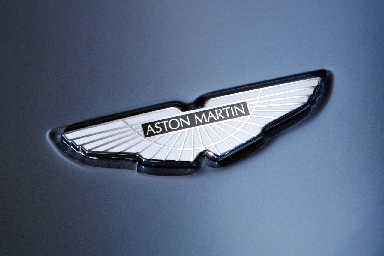 Aston Martin Logo Wallpaper Image - Aston Martin 3d Logo - HD Wallpaper 
