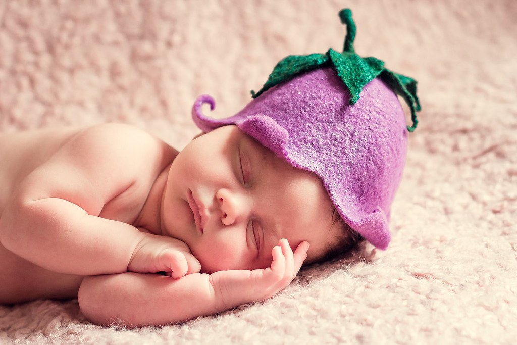 Cute Newborn Baby Hd - HD Wallpaper 