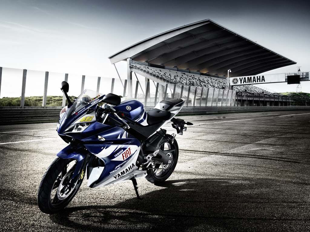 Yamaha Yzf R125 Wallpaper Hd - HD Wallpaper 