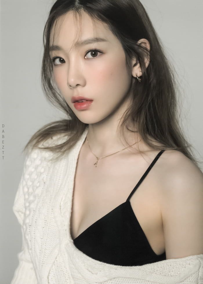 Kim Taeyeon - HD Wallpaper 