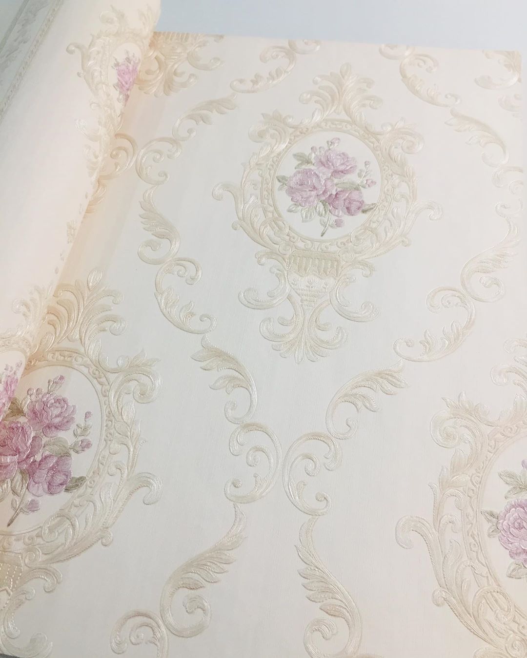 Embroidery - HD Wallpaper 