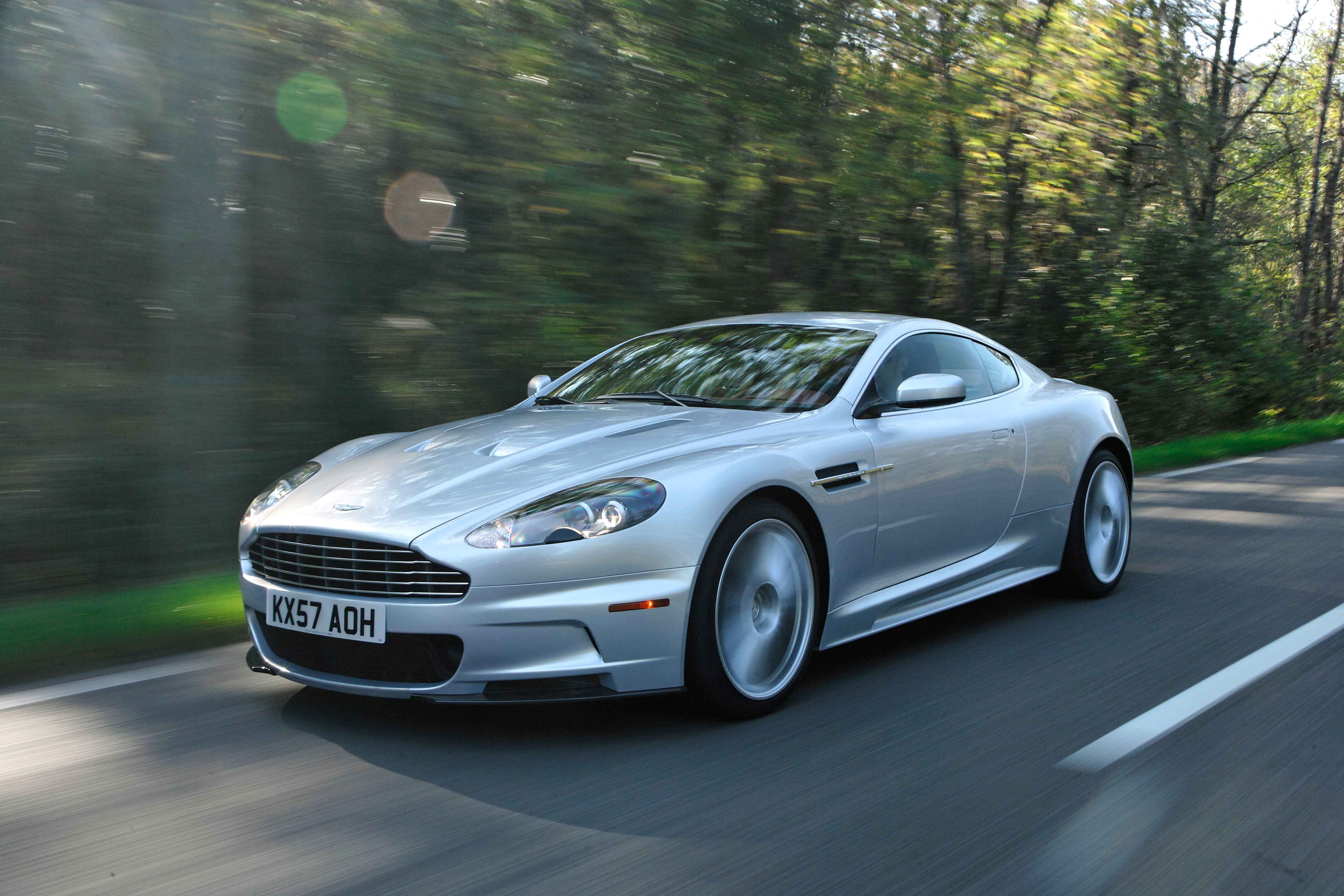2009 Aston Martin Dbs Silver - HD Wallpaper 