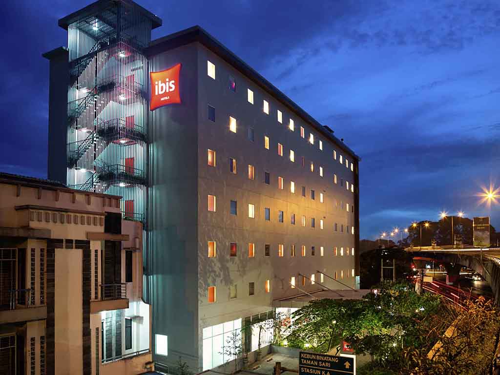 Hotel Ibis Pasteur Bandung - HD Wallpaper 