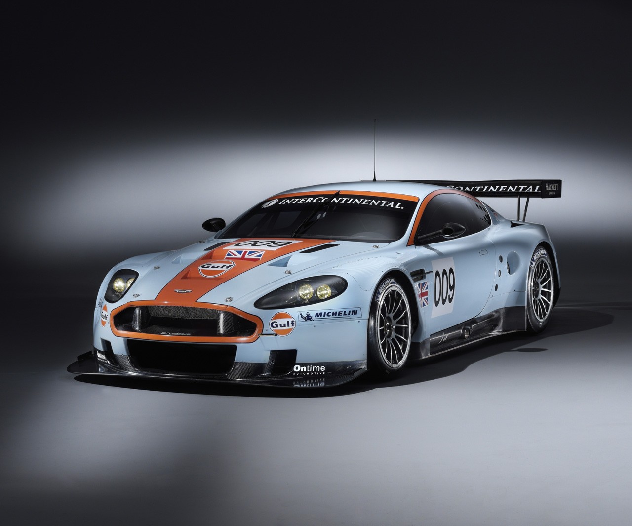 Aston Martin Dbs Racing Car Hd Wallpaper - Aston Martin Dbs Race Car - HD Wallpaper 