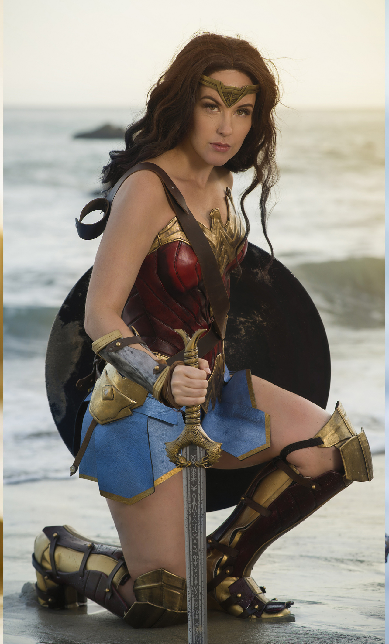 Cosplay, Girl Model, Beautiful, Wonder Woman, Wallpaper - Wallpaper - HD Wallpaper 