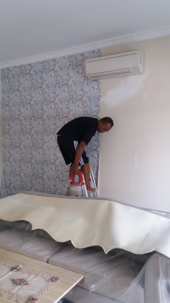 Floor - HD Wallpaper 