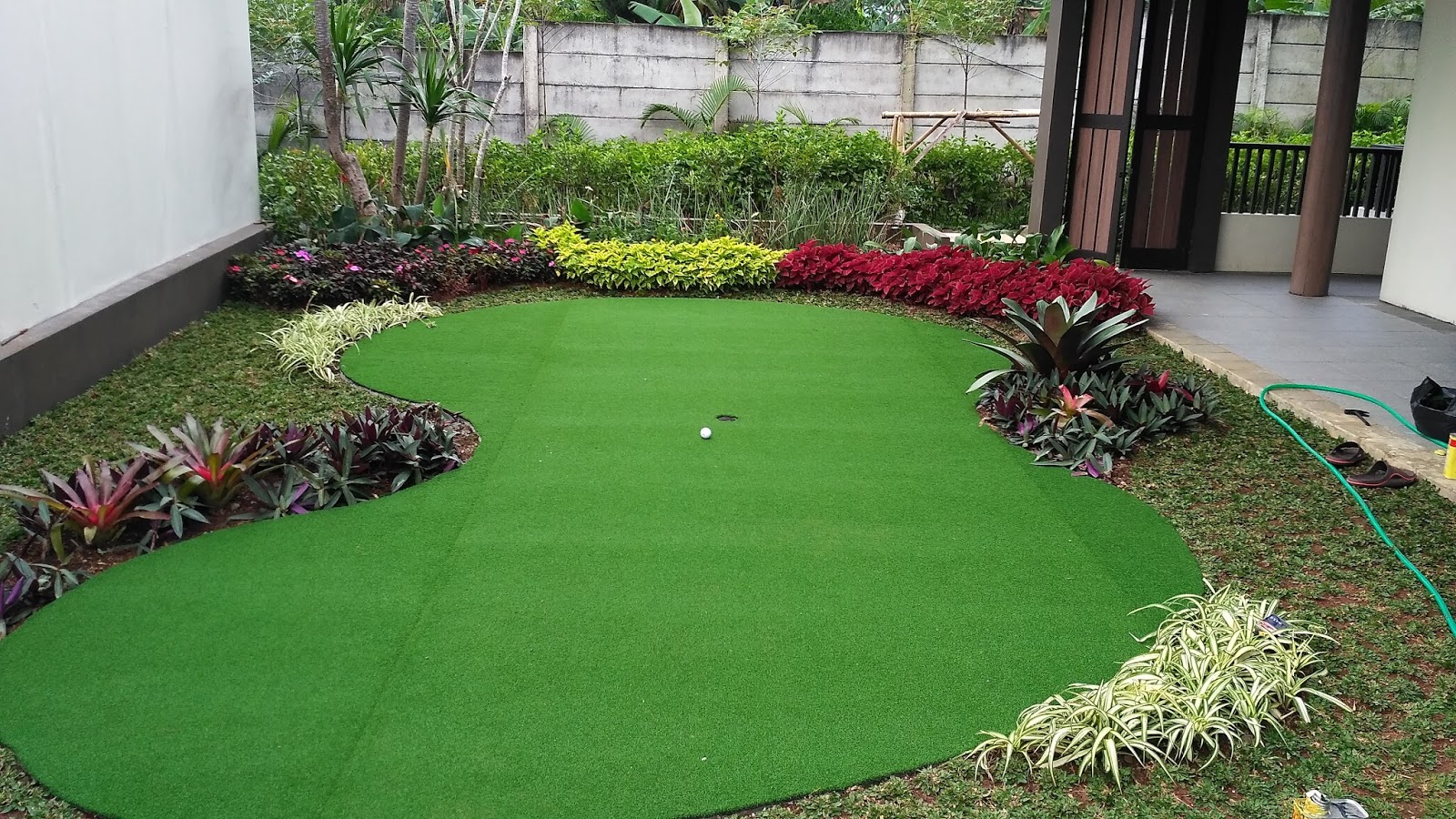 Harga Rumput Sintetis Per Meter - HD Wallpaper 