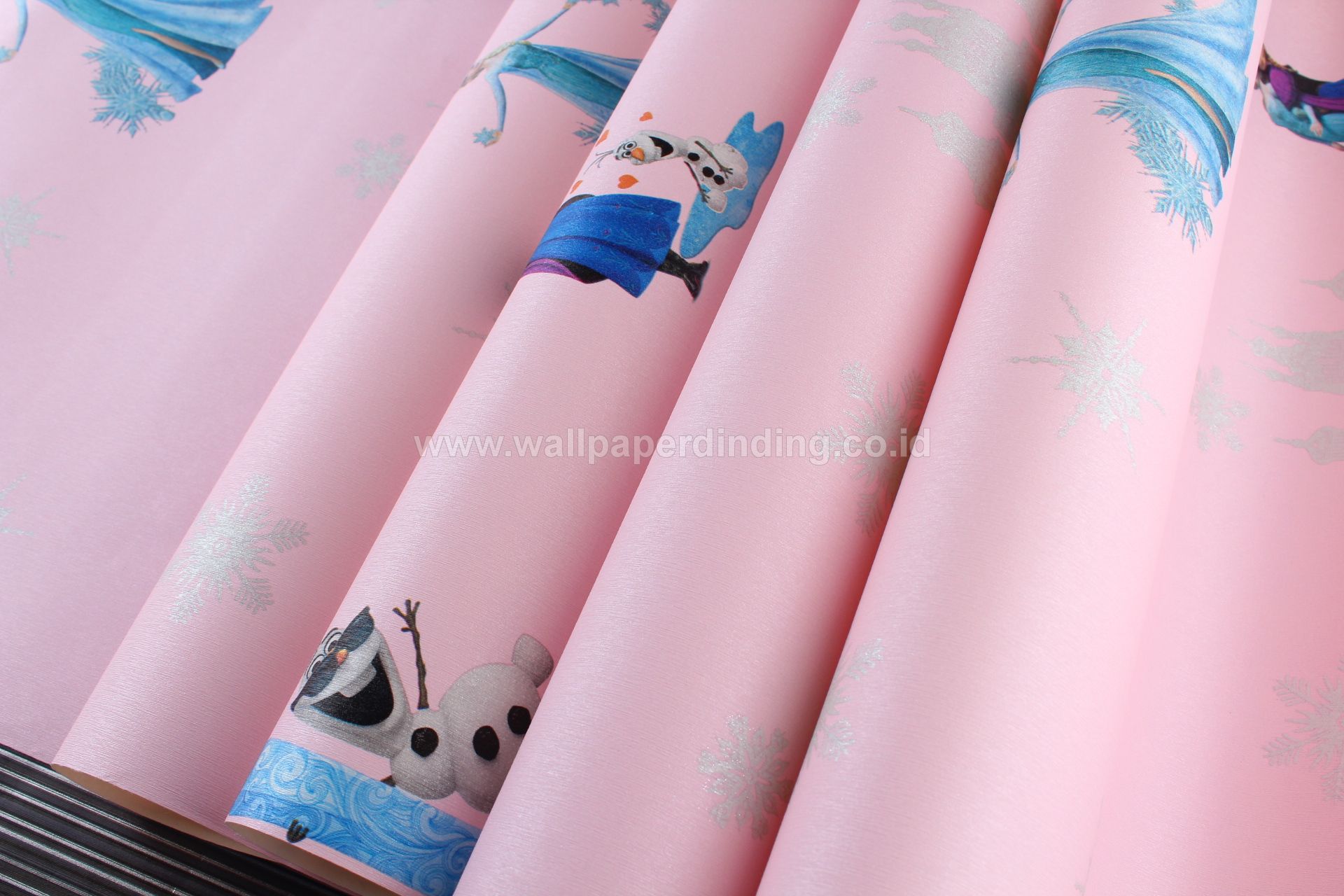 Wallpaper Dinding Anak Frozen Pink 4419-1 - Girl - HD Wallpaper 