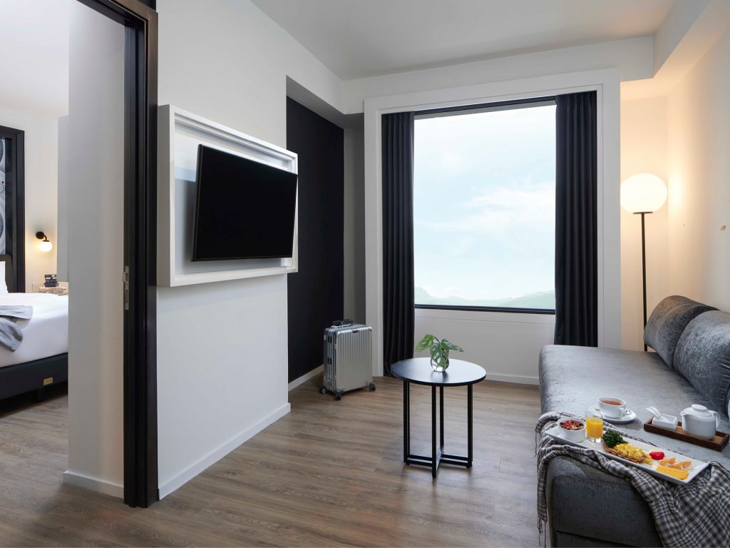 Suites Room - Living Room - HD Wallpaper 