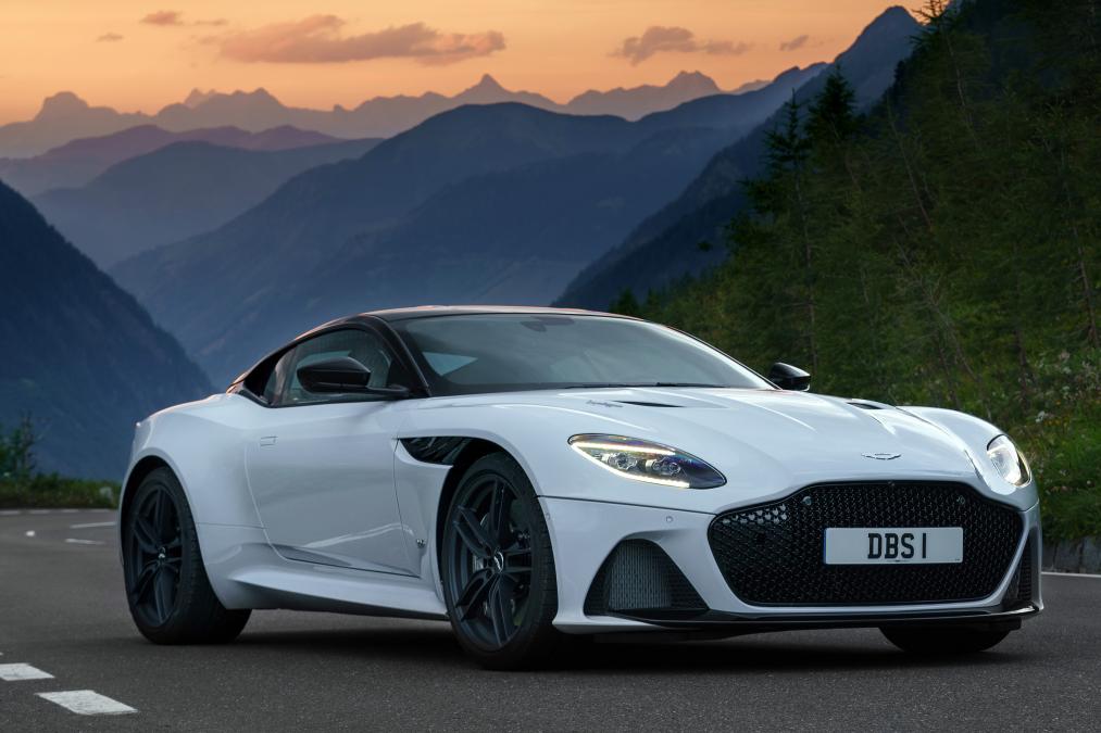 Aston Martin Dbs Superleggera - HD Wallpaper 