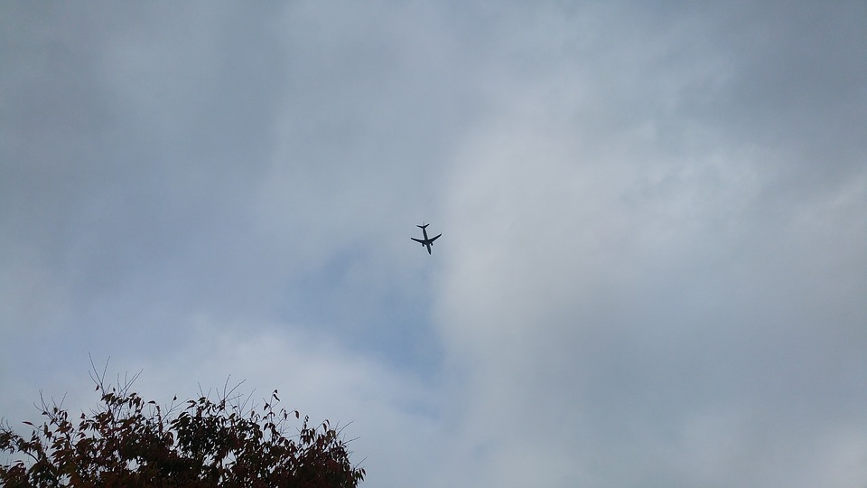 Flight - HD Wallpaper 