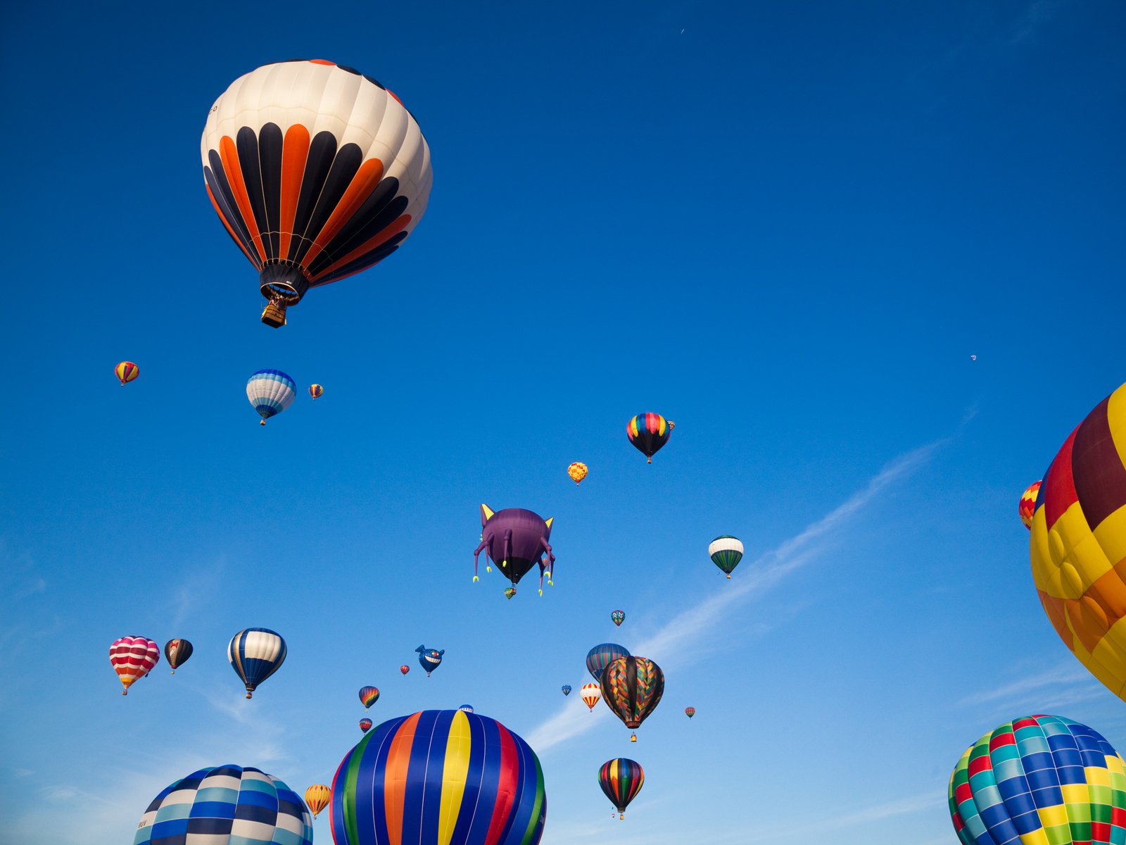 Hot Air Ballooning - Hot Air Balloons Sky Stock - HD Wallpaper 