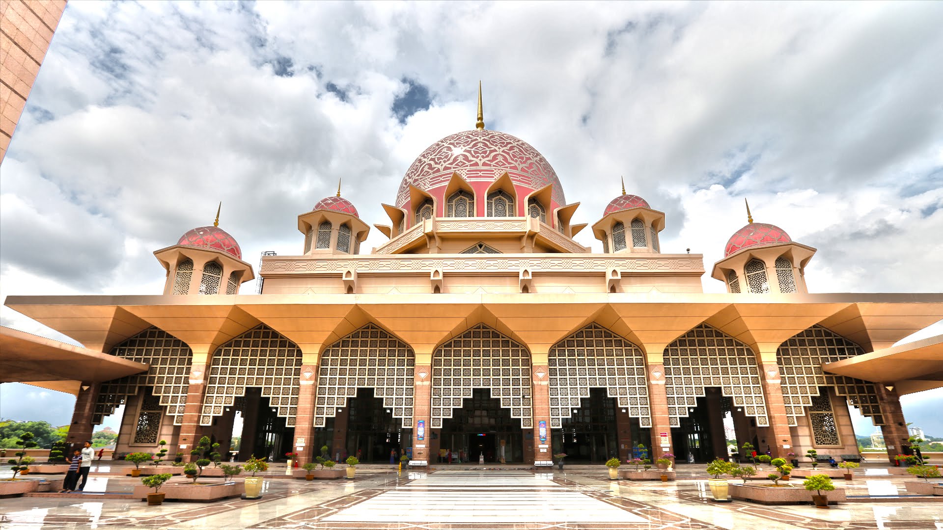 Putra Mosque - HD Wallpaper 