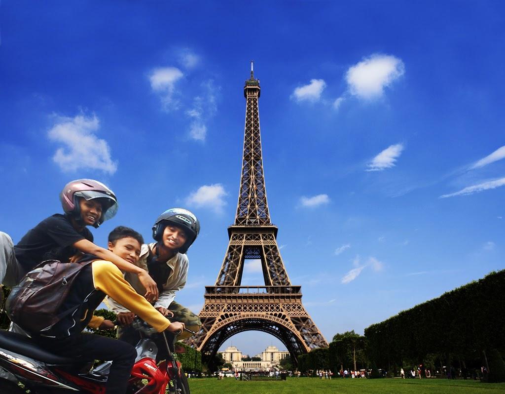 Eiffel Tower - HD Wallpaper 