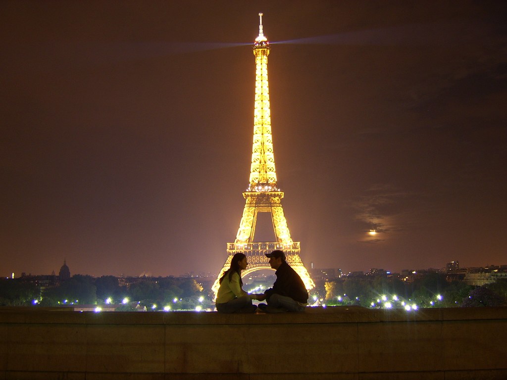 Eiffel Tower - HD Wallpaper 