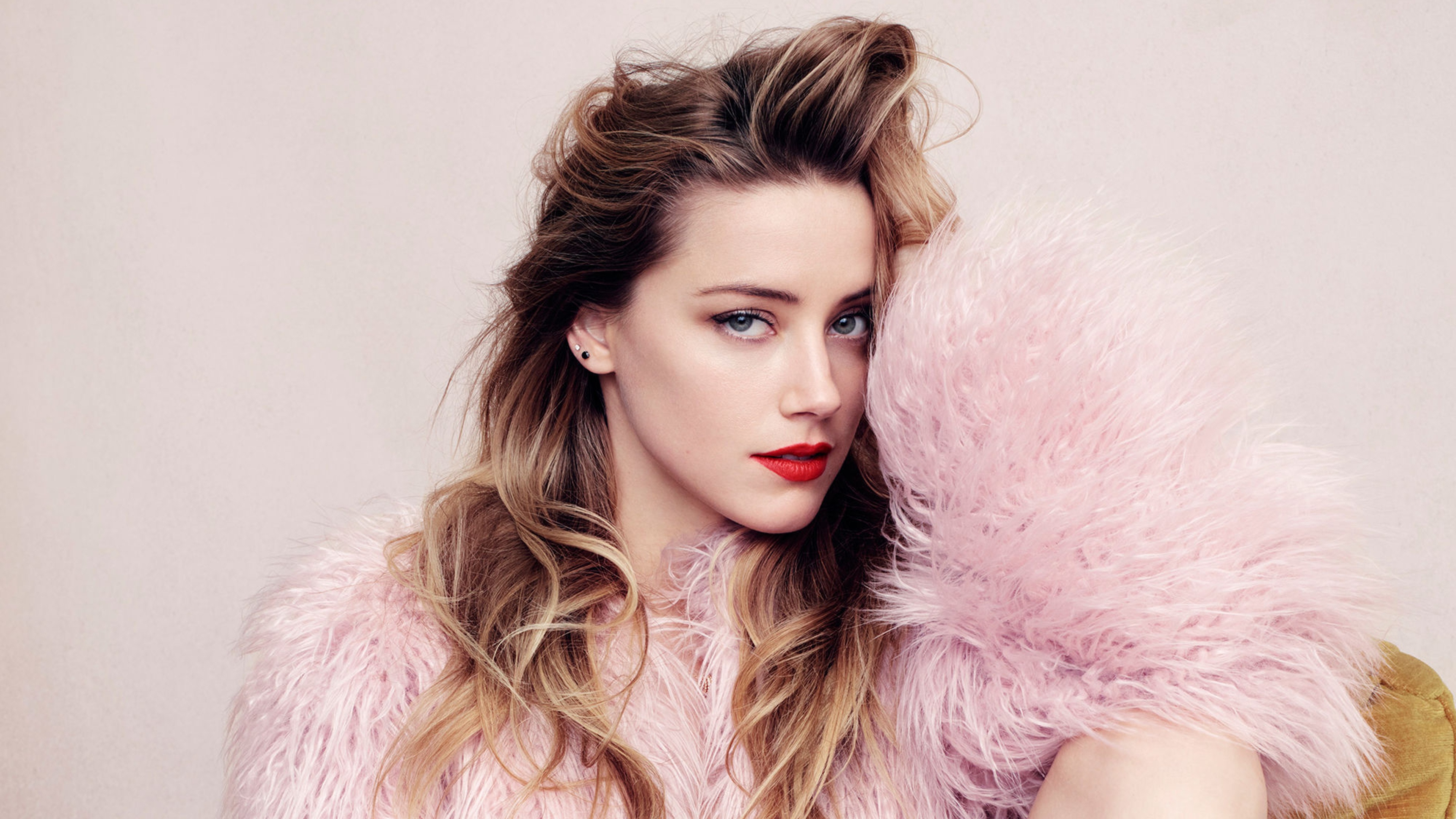 4k Amber Heard Desktop Hd Wallpaper - Amber Heard Wallpaper Iphone X - HD Wallpaper 