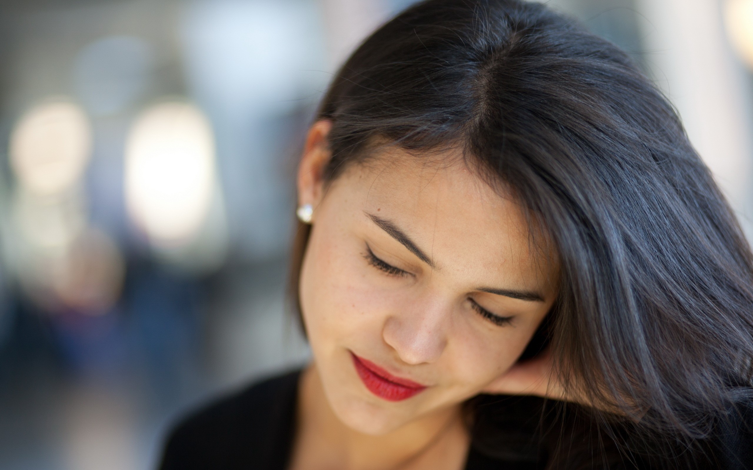 Cute Brunette Wallpaper 32209 
 Data Src Brunette Wallpaper - Aankhon Ka Kajal Shayari - HD Wallpaper 