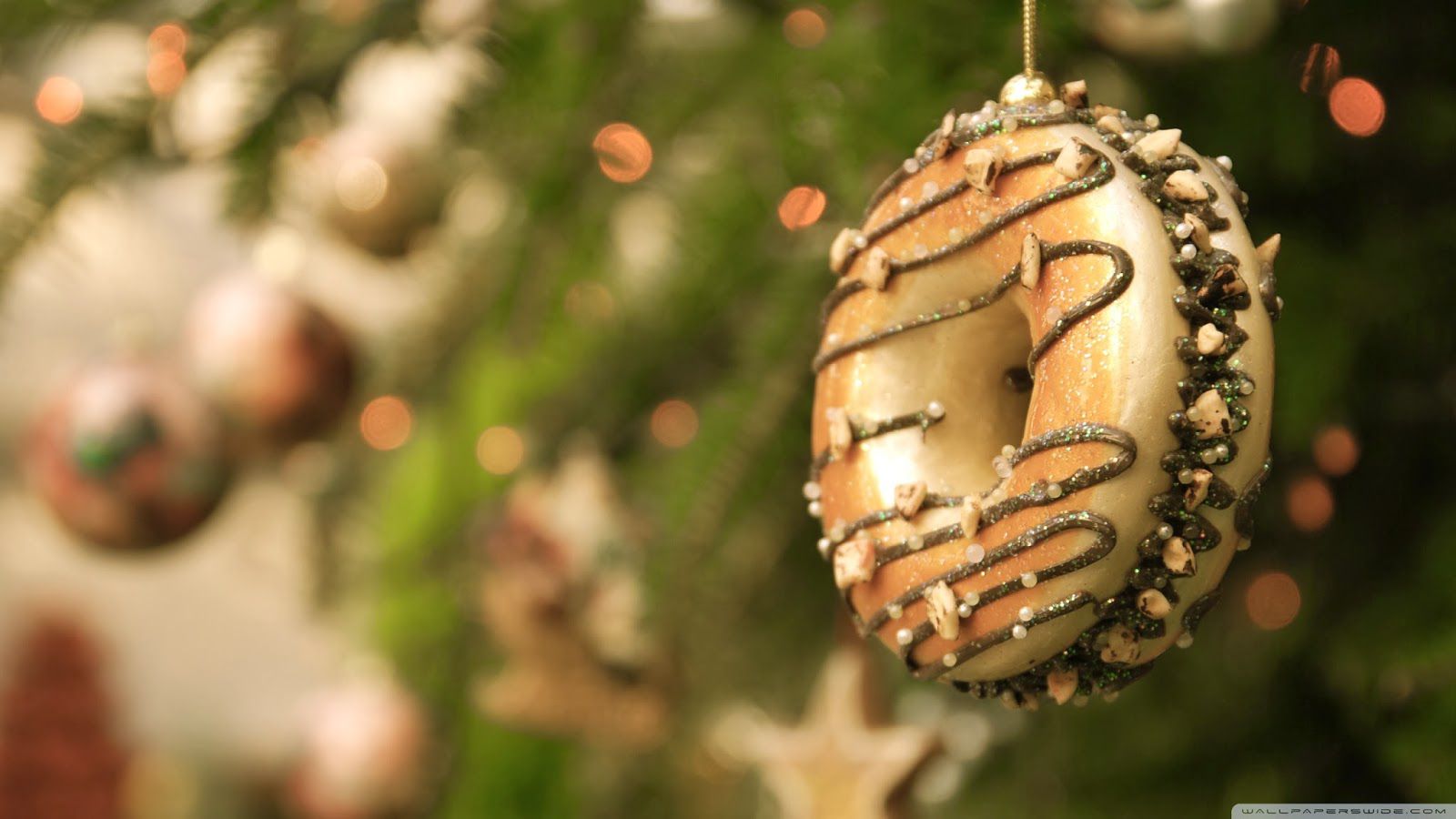Christmas Donut - HD Wallpaper 