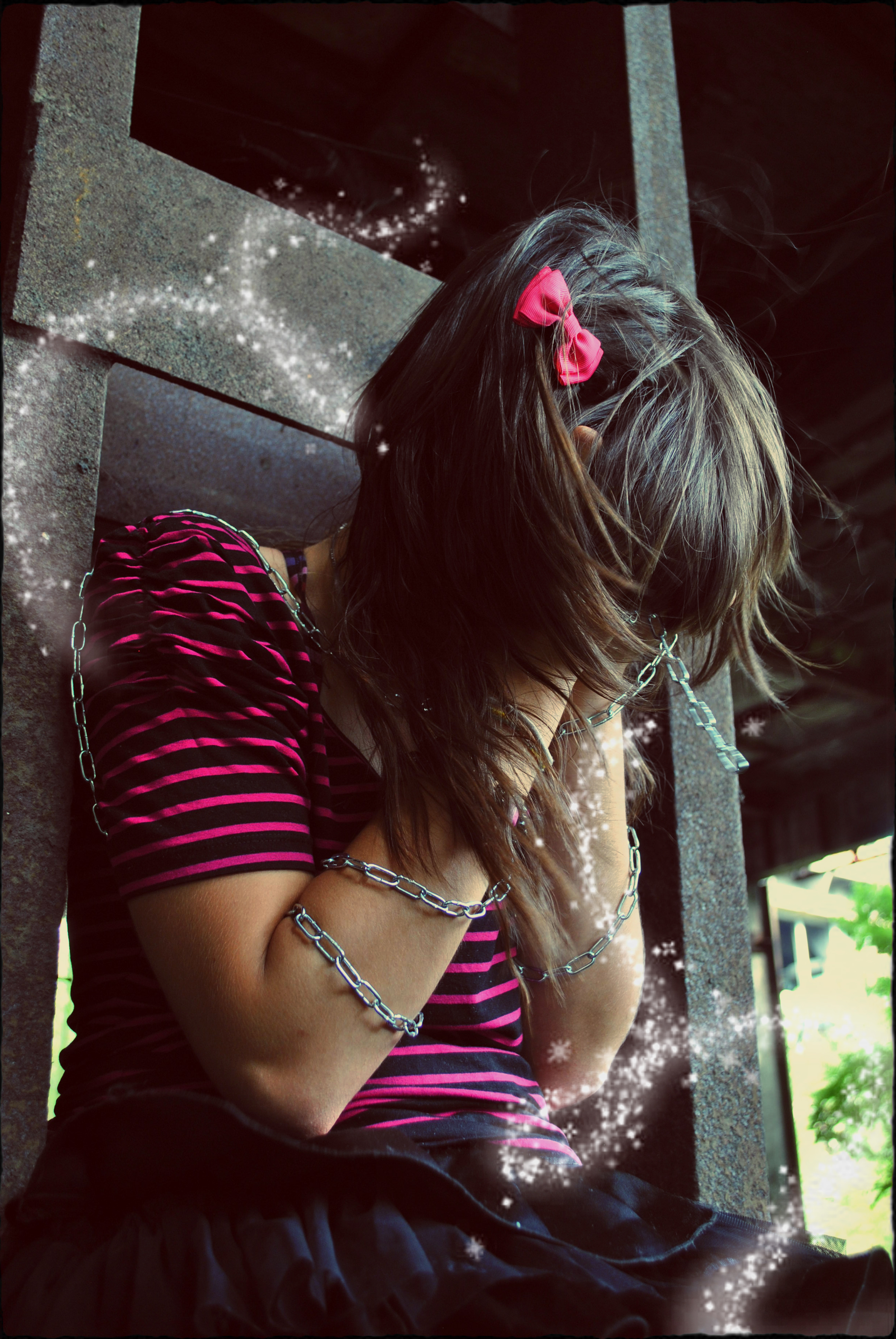 Emo Girl Emo Sad - HD Wallpaper 