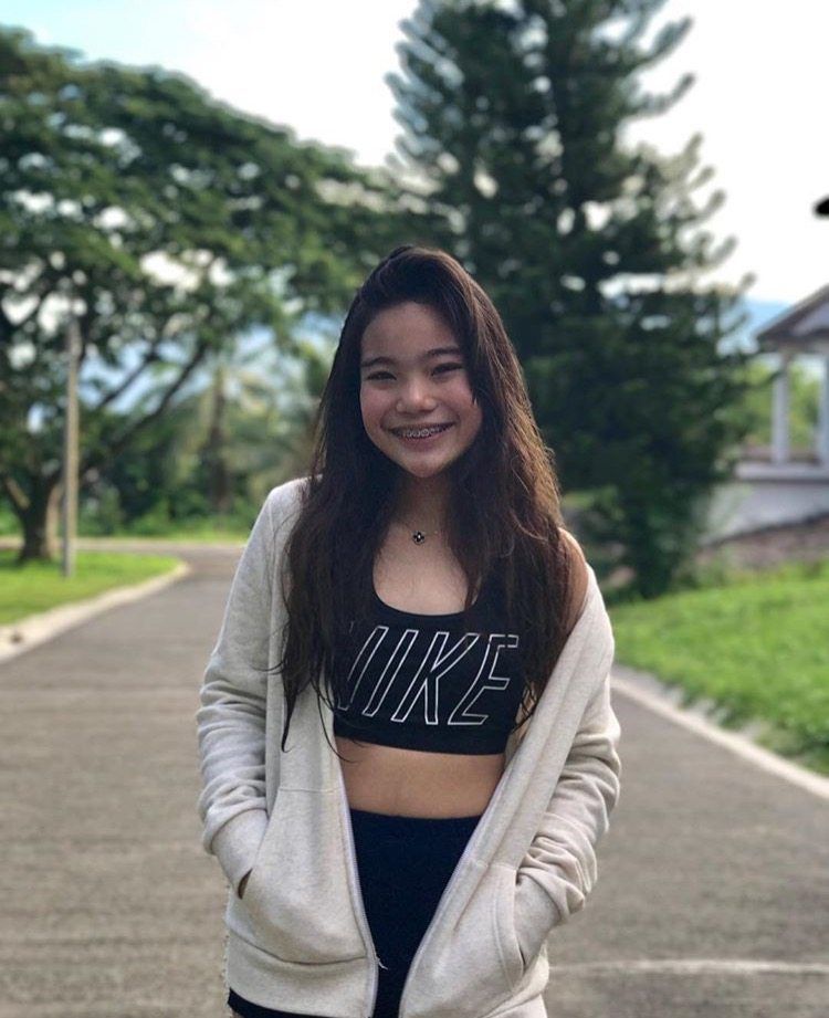 Kitty Duterte Wallpaper Hd - HD Wallpaper 