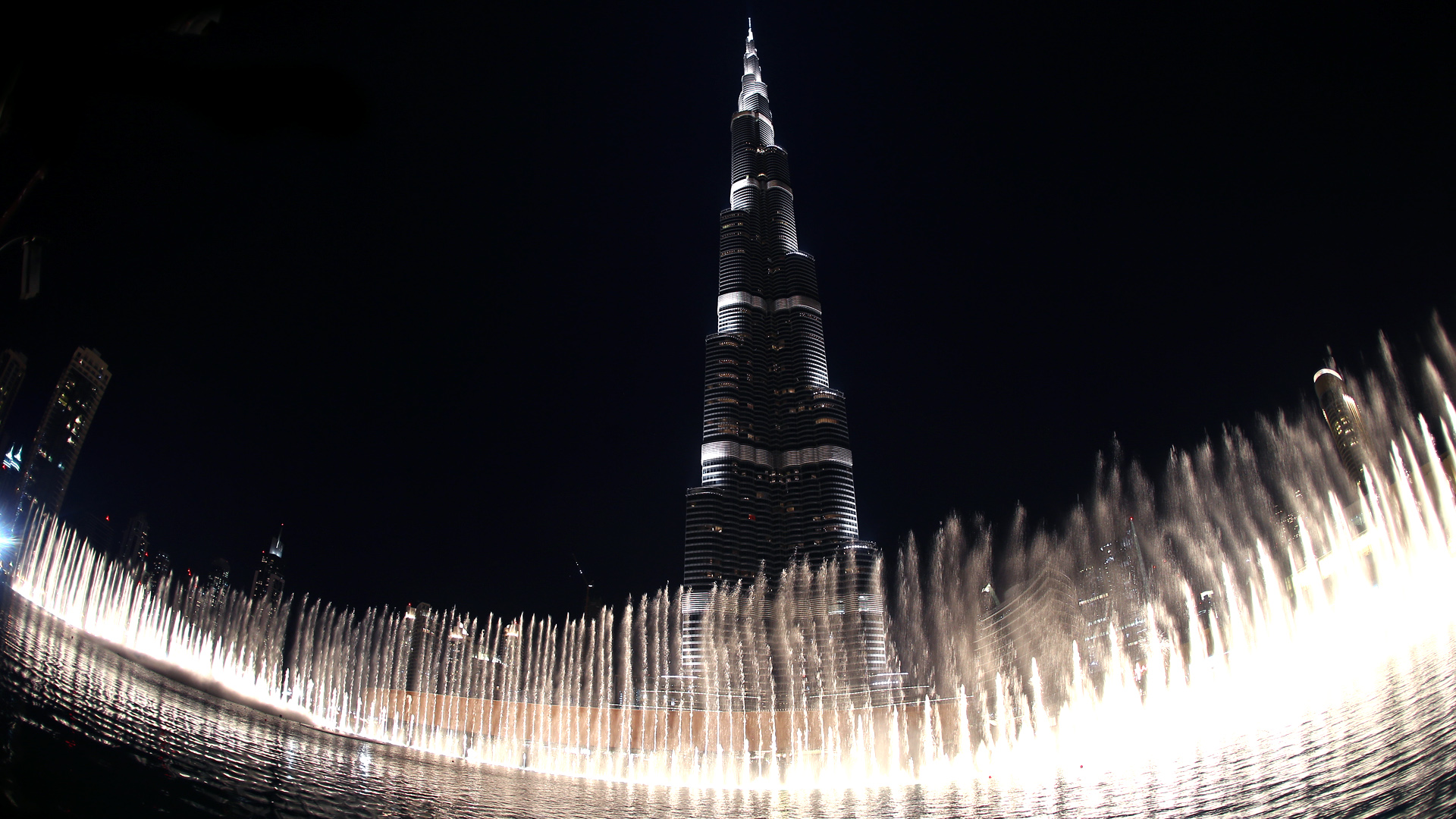 Burj Khalifa The Dubai Fountain - Fountain Dubai Burj Khalifa - HD Wallpaper 