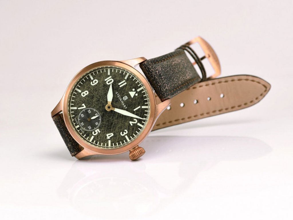 Strap - HD Wallpaper 