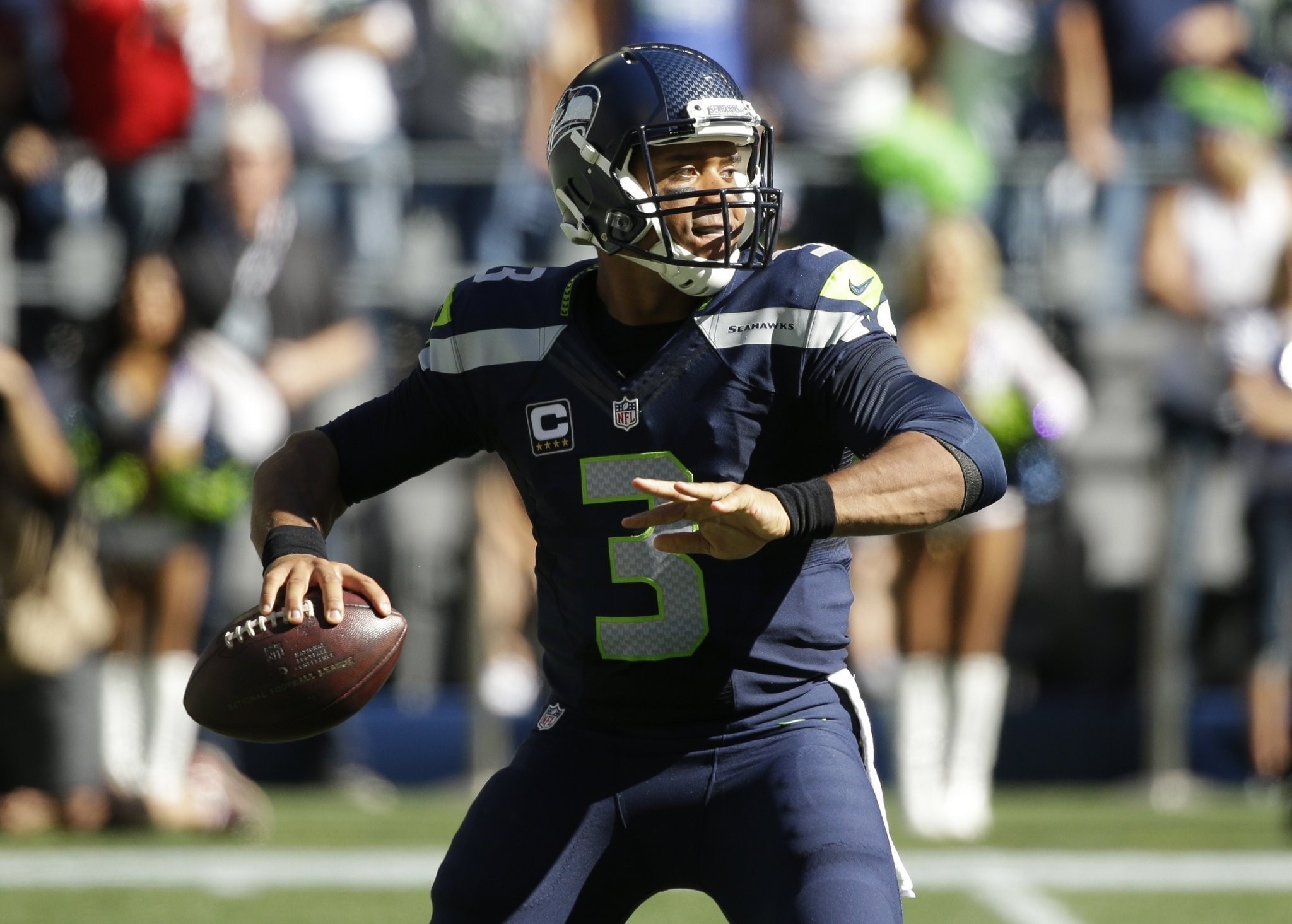 Russell Wilson Quarterback Football Player Image - Russell Wilson Nj - HD Wallpaper 