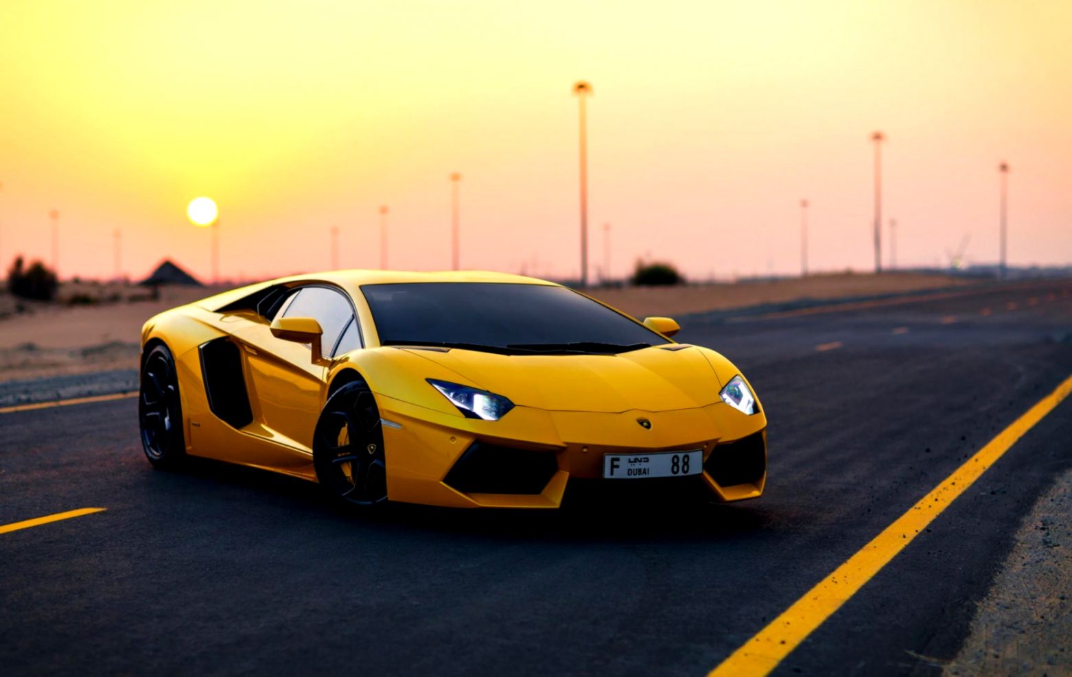 Here39s Your Dropdead Gorgeous Lamborghini Aventador - Lamborghini Aventador Wallpaper Yellow - HD Wallpaper 