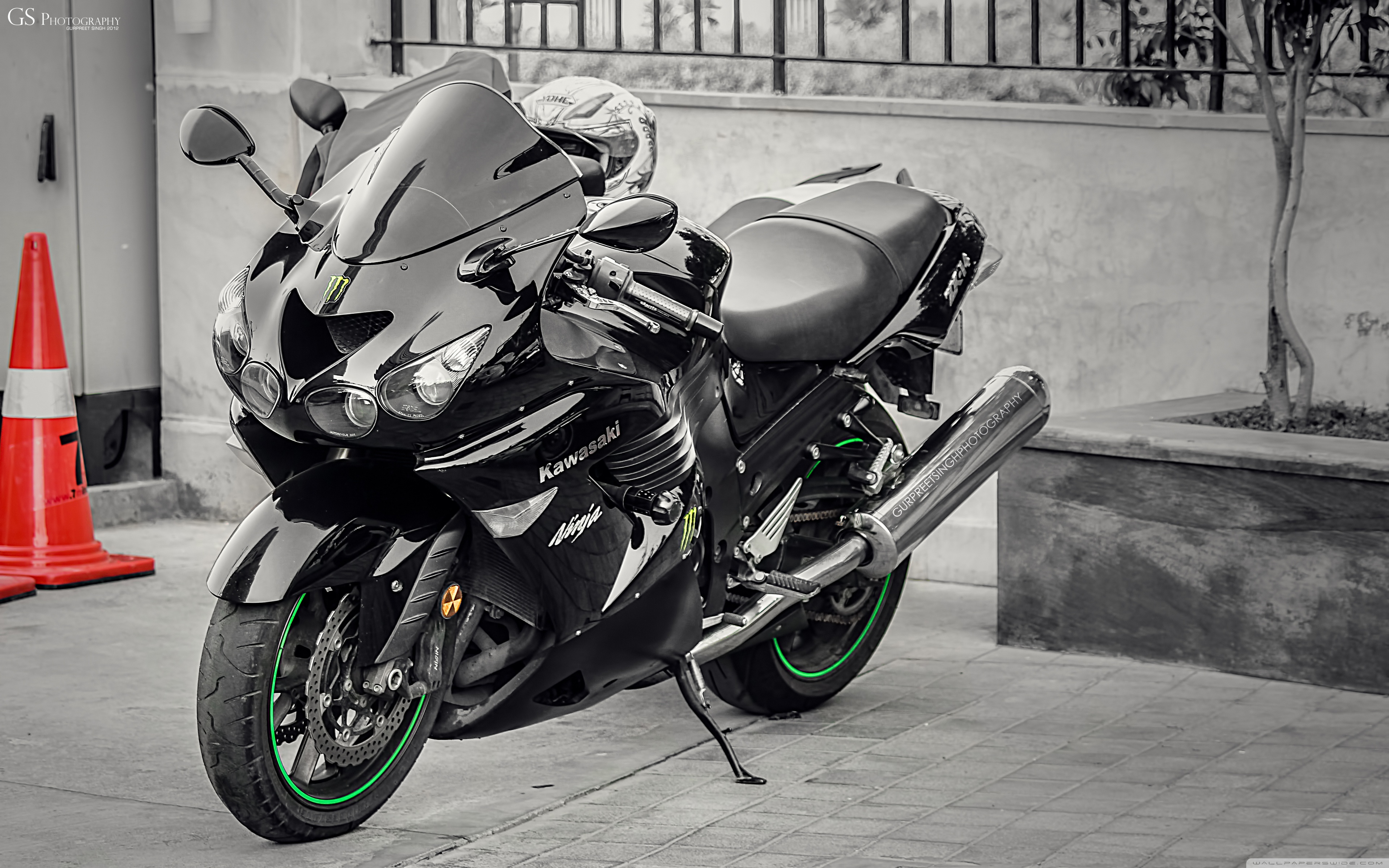 Kawasaki Ninja Zx14r Hd - HD Wallpaper 