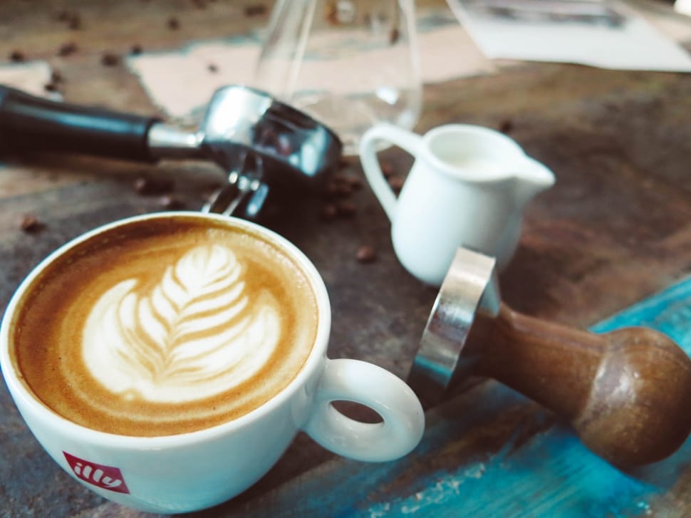 Espresso Coffee In Cup Preview - Oktober Mednarodni Dan Kave - HD Wallpaper 