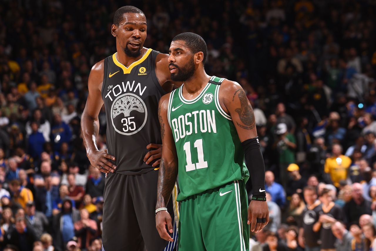Kevin Durant And Kyrie Irving - HD Wallpaper 