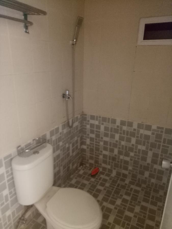 Bathroom - HD Wallpaper 