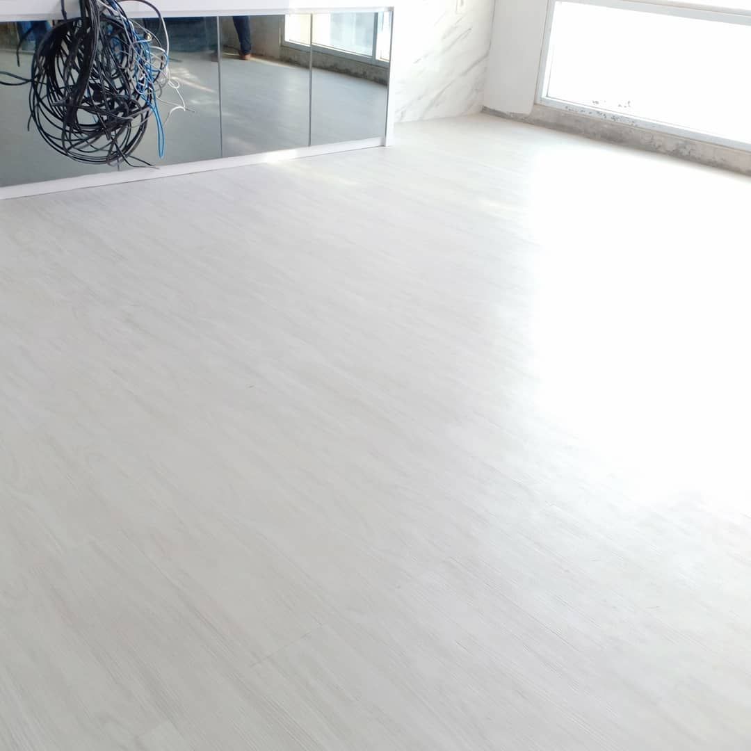 Floor - HD Wallpaper 