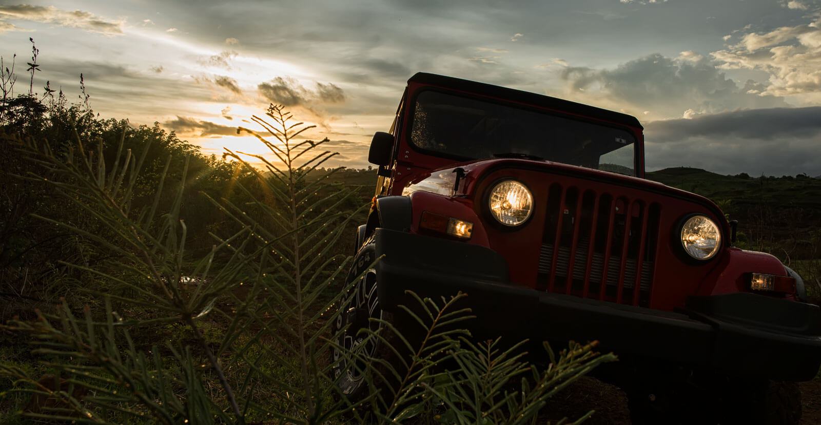 Mahindra Thar - HD Wallpaper 