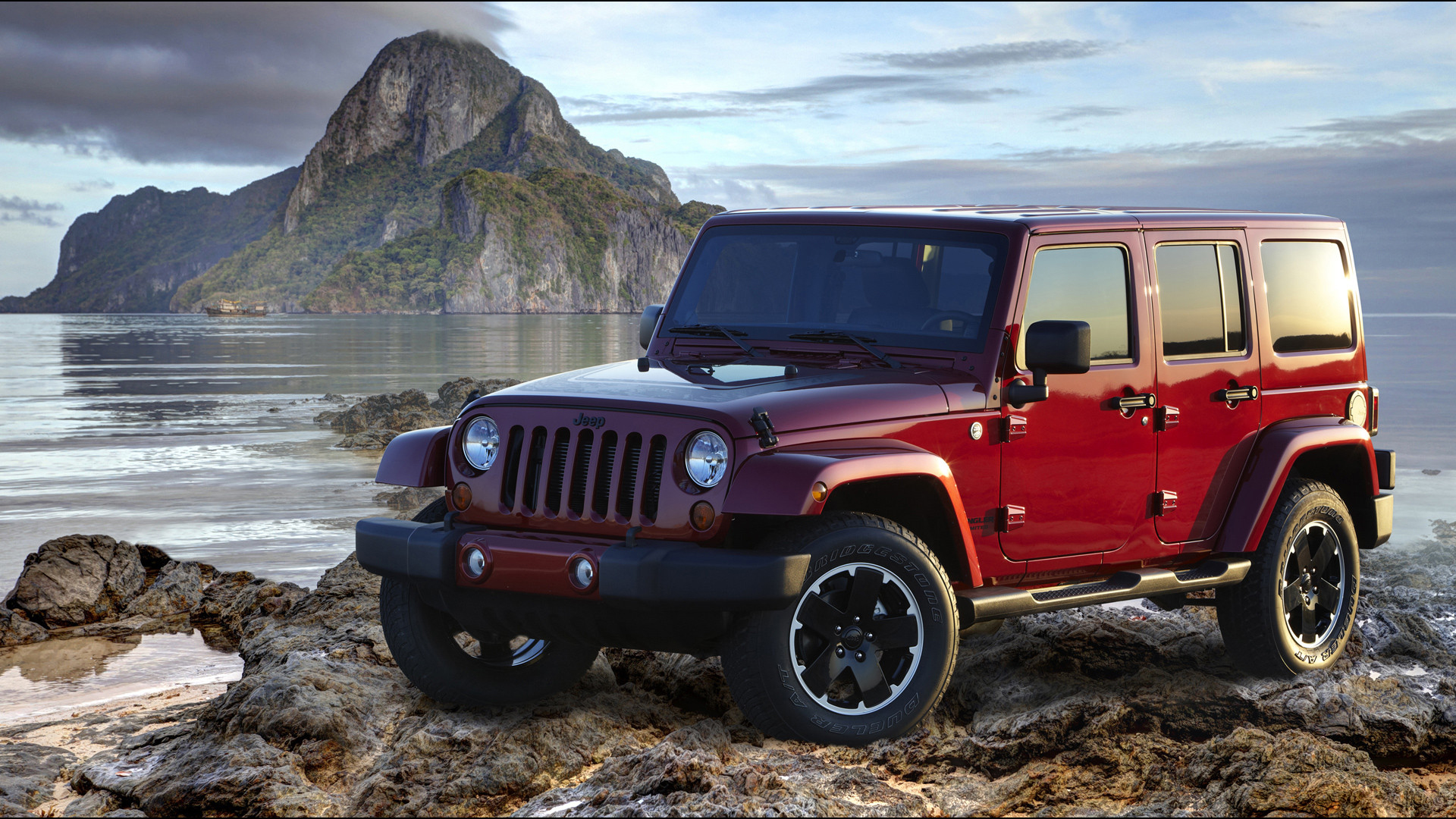 2012 Jeep Wrangler Altitude - HD Wallpaper 