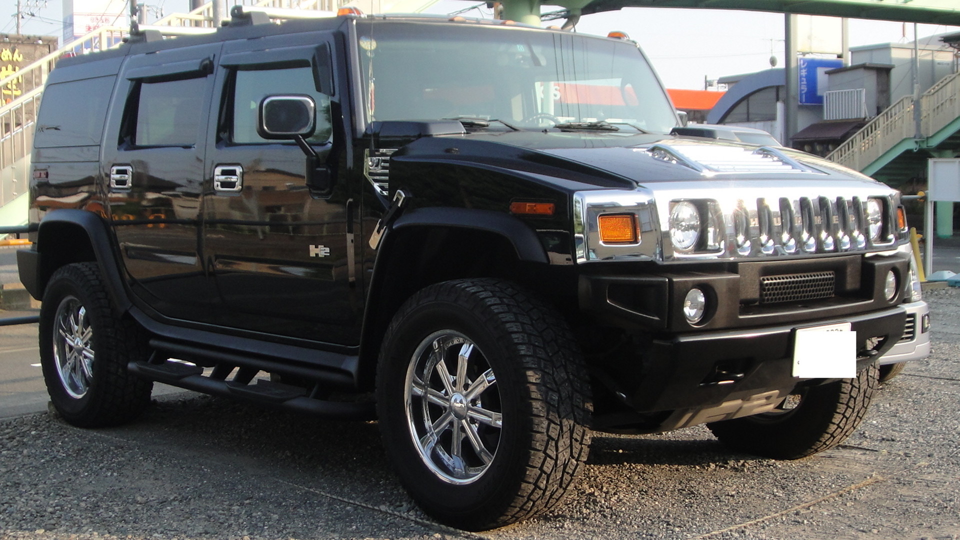 Hummer H2 
 Data Src Download Free Hummer Car Wallpapers - Gmc Car In India - HD Wallpaper 