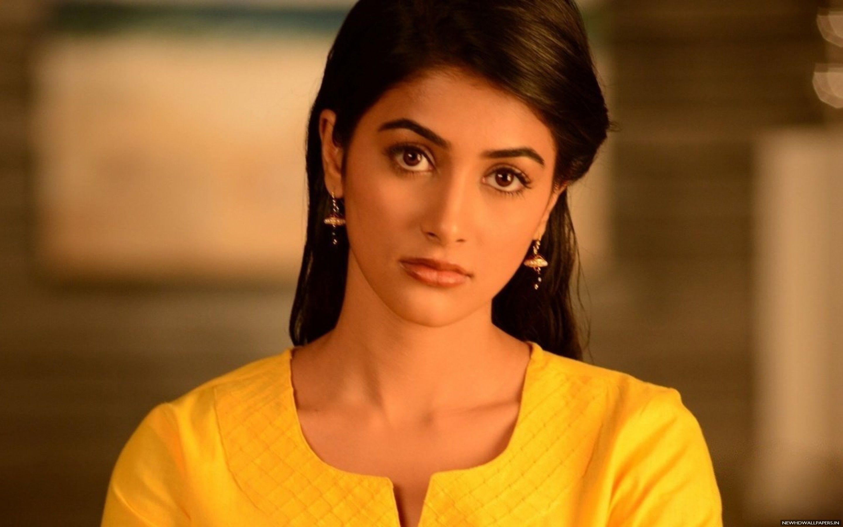 Pooja Hegde In Oka Laila Kosam - HD Wallpaper 