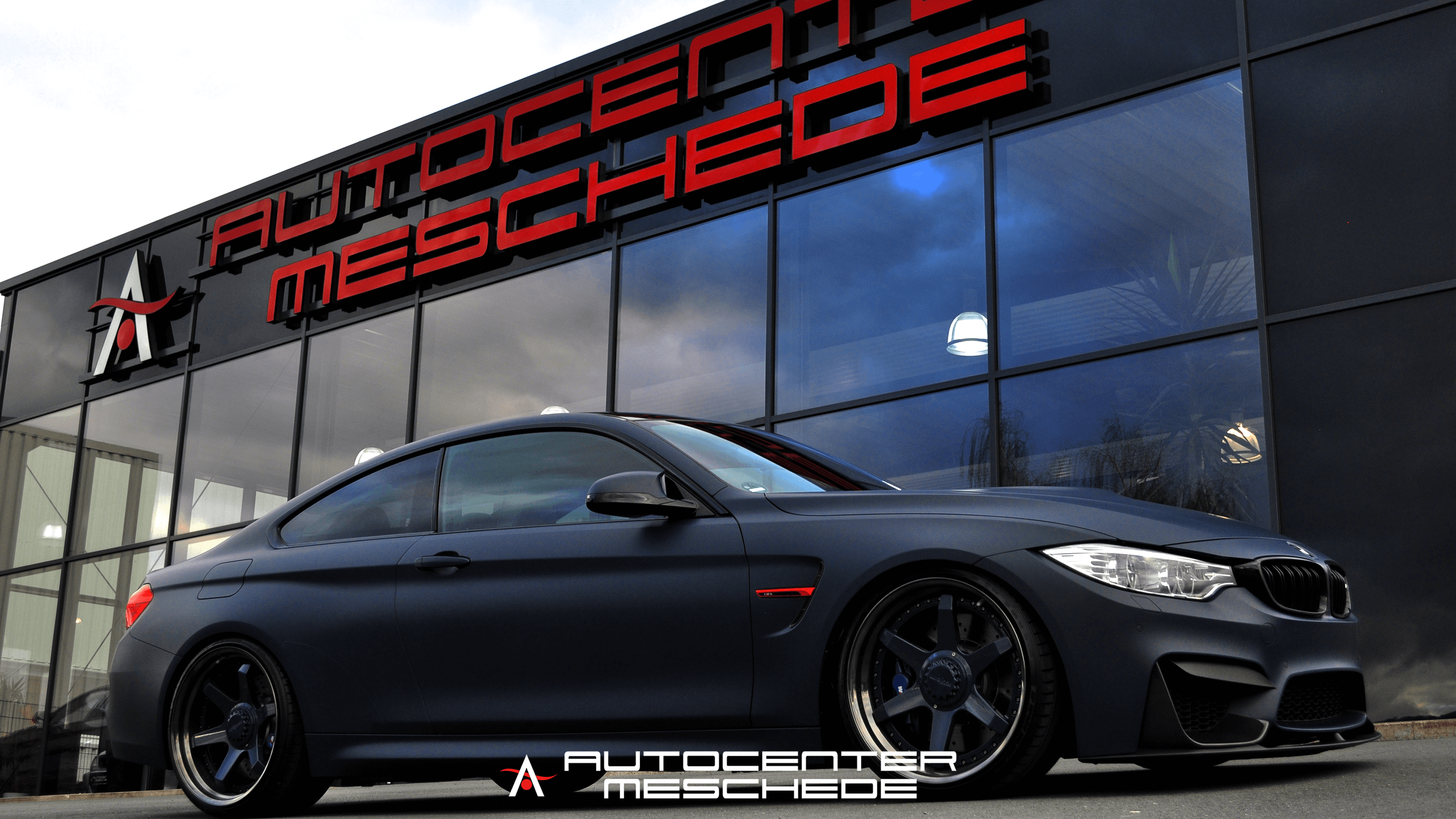 Bmw M3 - HD Wallpaper 