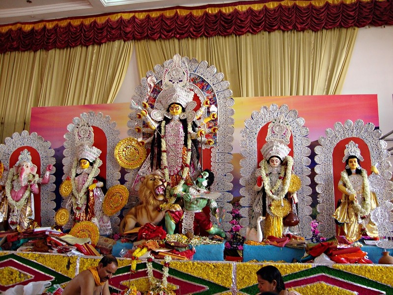 Durga Puja On Dussehra Festival Wallpaper - Durga Puja 1080p - HD Wallpaper 